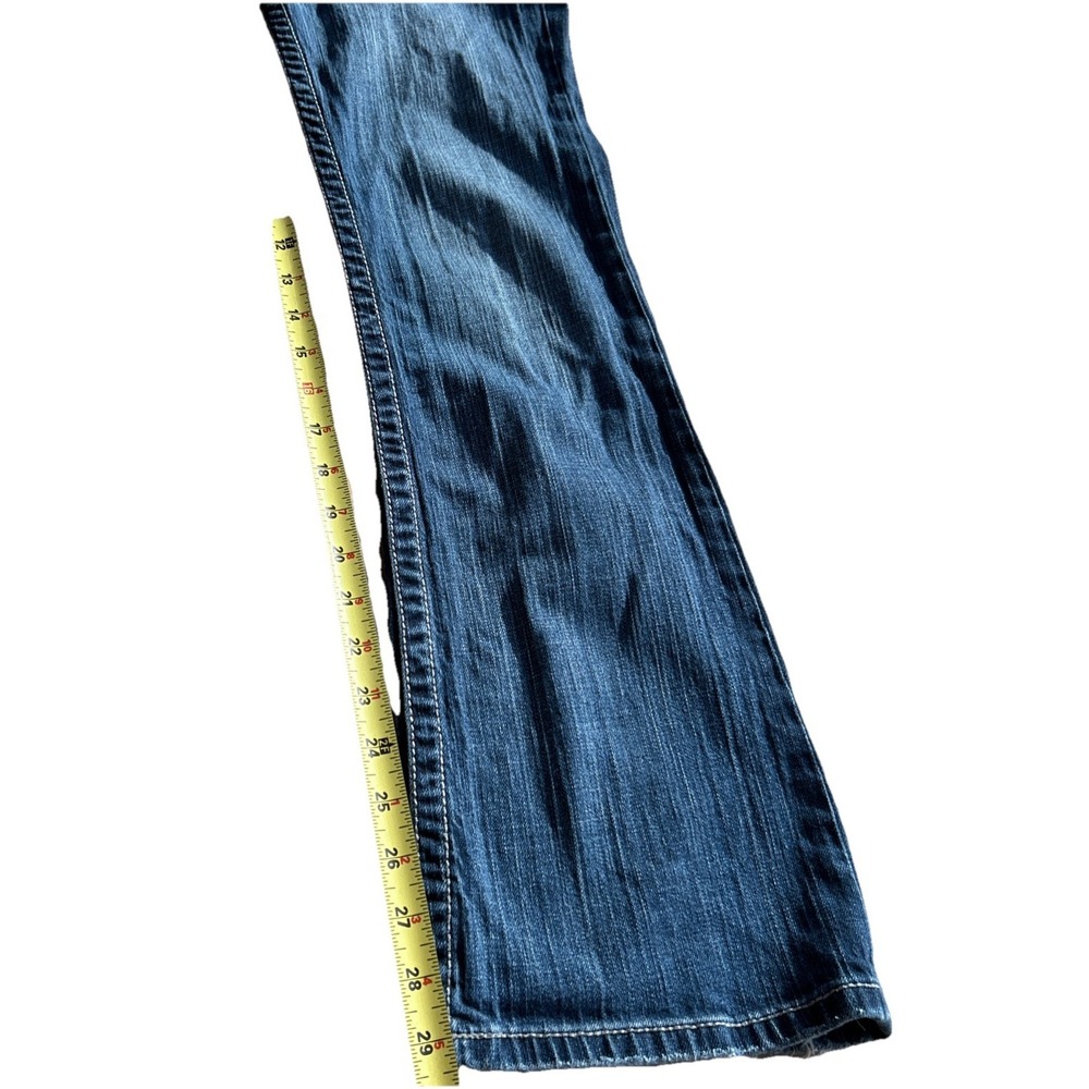 BKE  Stella Jeans Women 29x31 1/2 Blue Low Rise Bootcut Med Wash Heel Drag - Picture 8 of 9